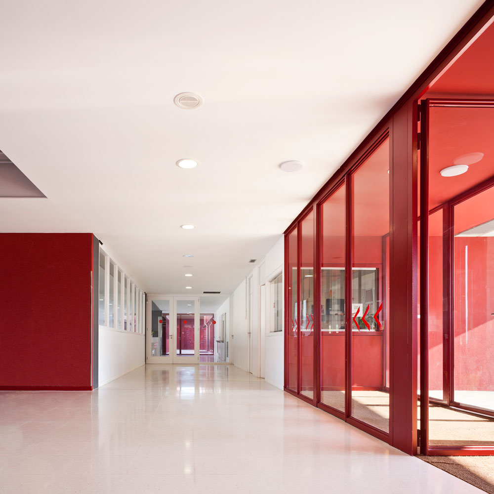 emba_ie-to-primary-school-torello_09F