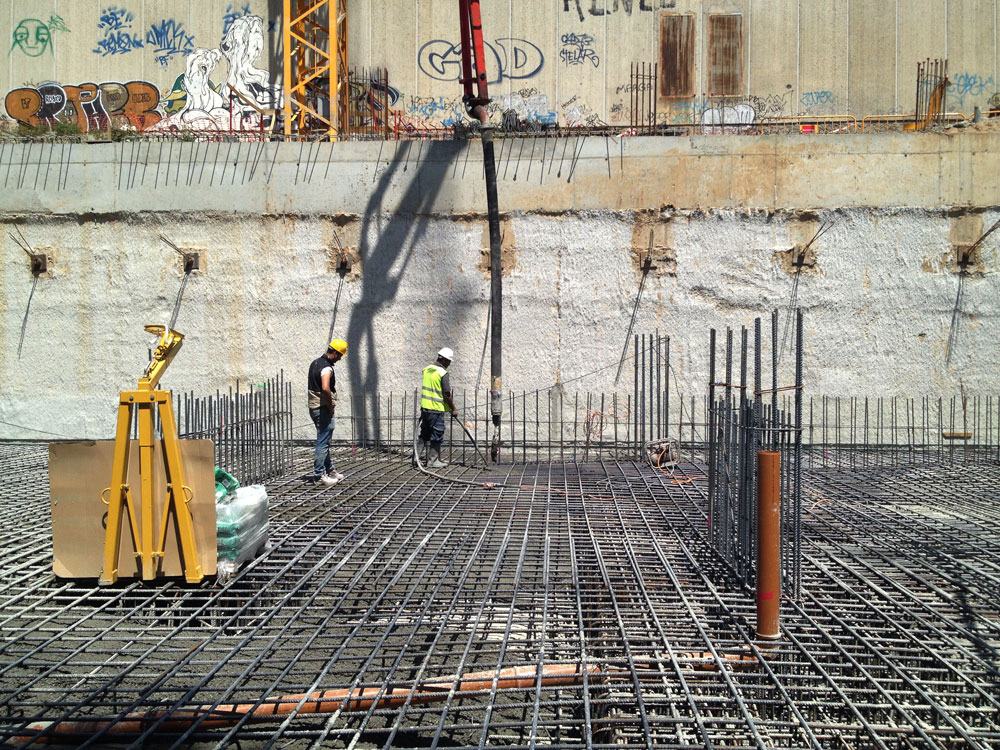 EMBA_JP_140429_23_WorkInProgress