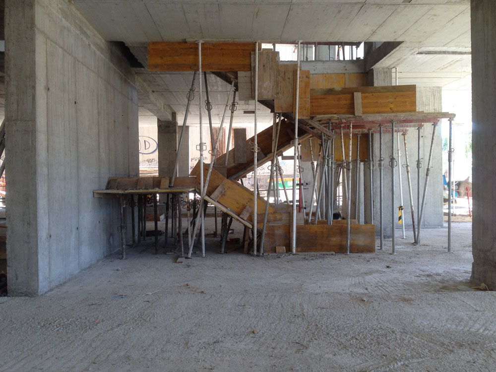 EMBA_JP_140711_28_WorkInProgress