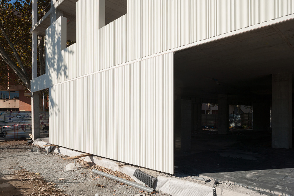 EMBA_JP_PO-JM-141127_17_WorkInProgress