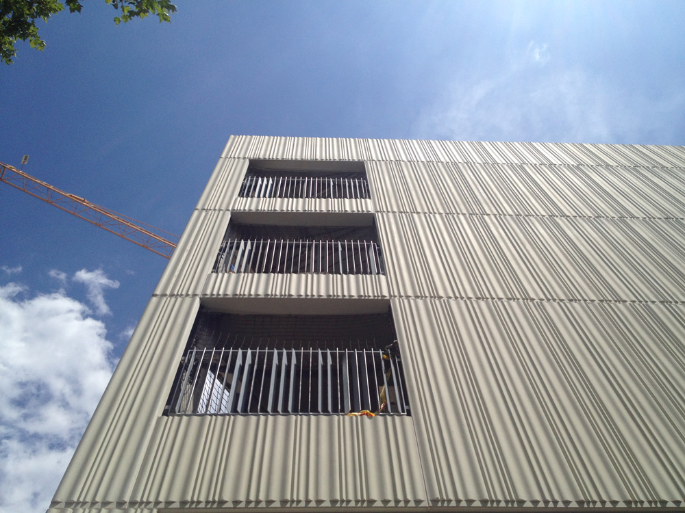 EMBA_JP_PO-150616_21_WorkInProgress